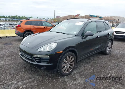 2013 Porsche Cayenne из США, поврежденный, VIN WP1AA2A24DLA08375